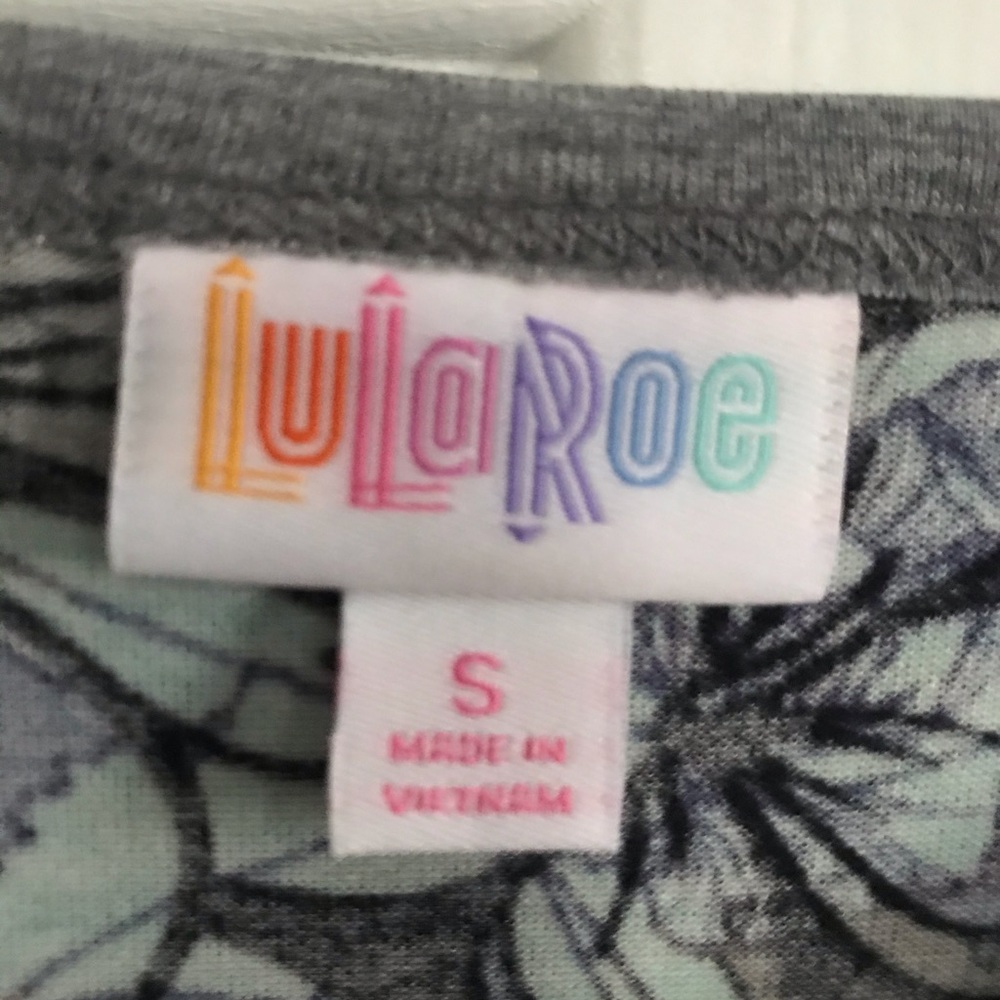 LuLaRoe Randy - Picture 5 of 6